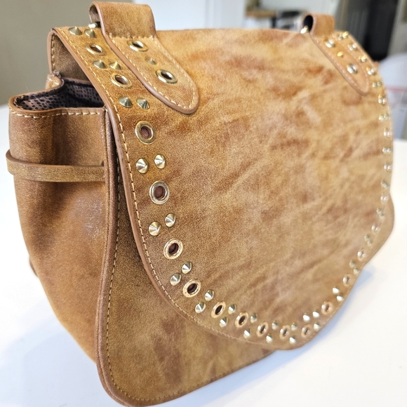 Steve Madden Handbags - *Like New* Steve Madden crossbody/shoulder bag